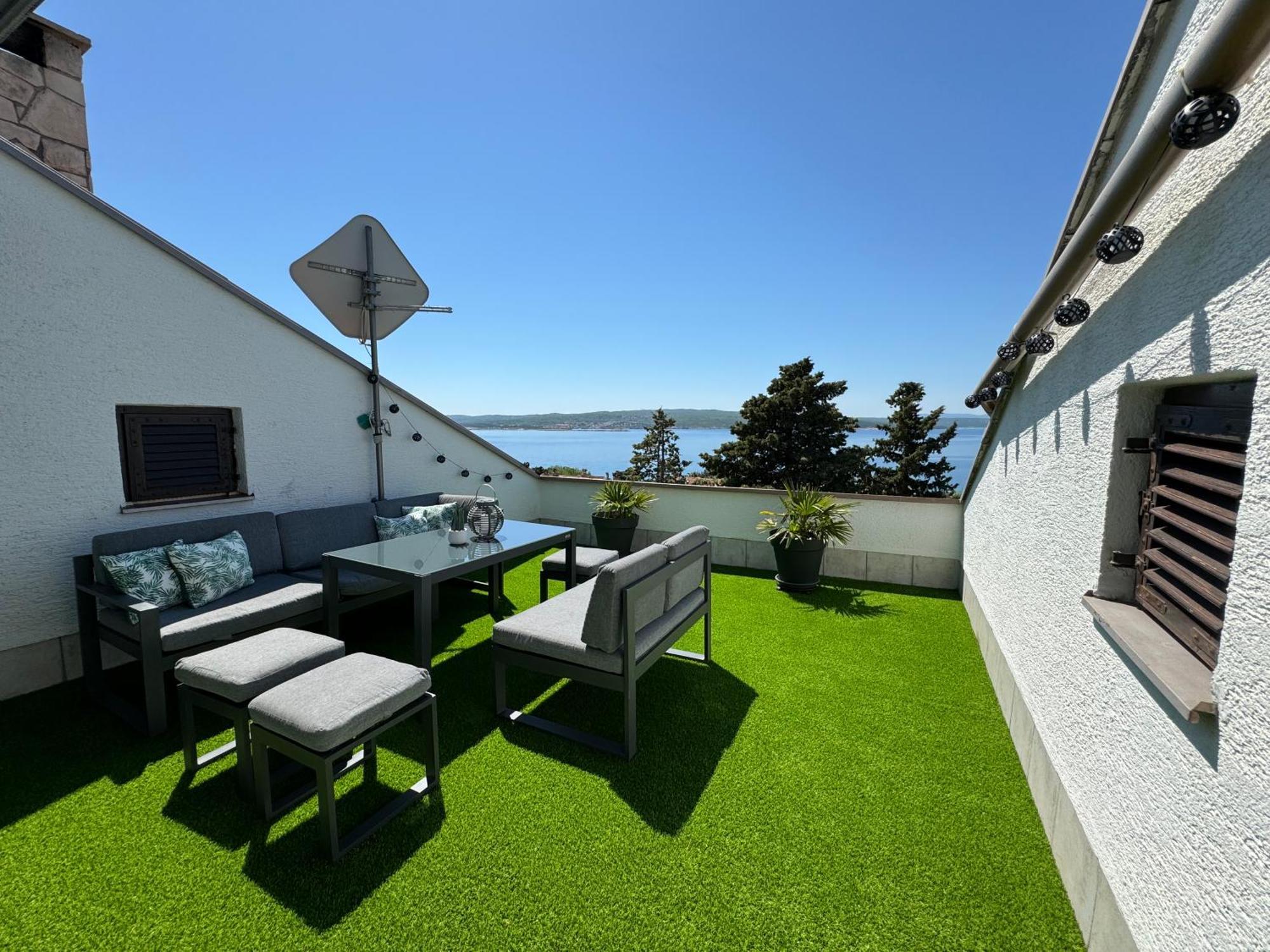 Penthouse Apartment Crikvenica Buitenkant foto