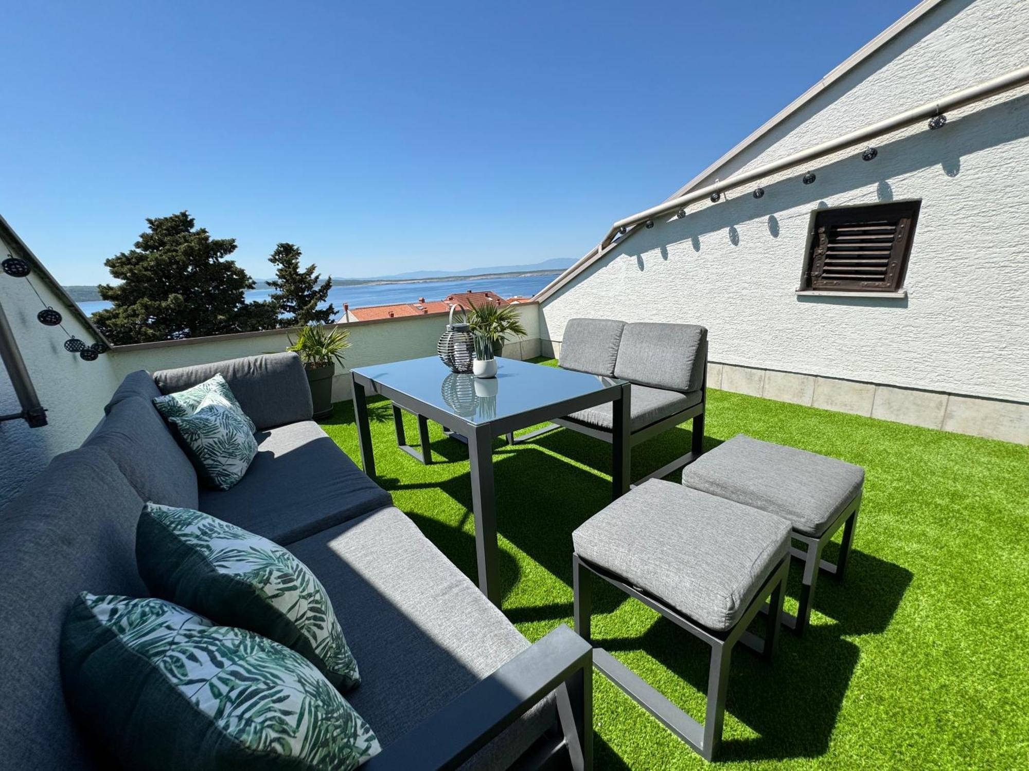 Penthouse Apartment Crikvenica Buitenkant foto