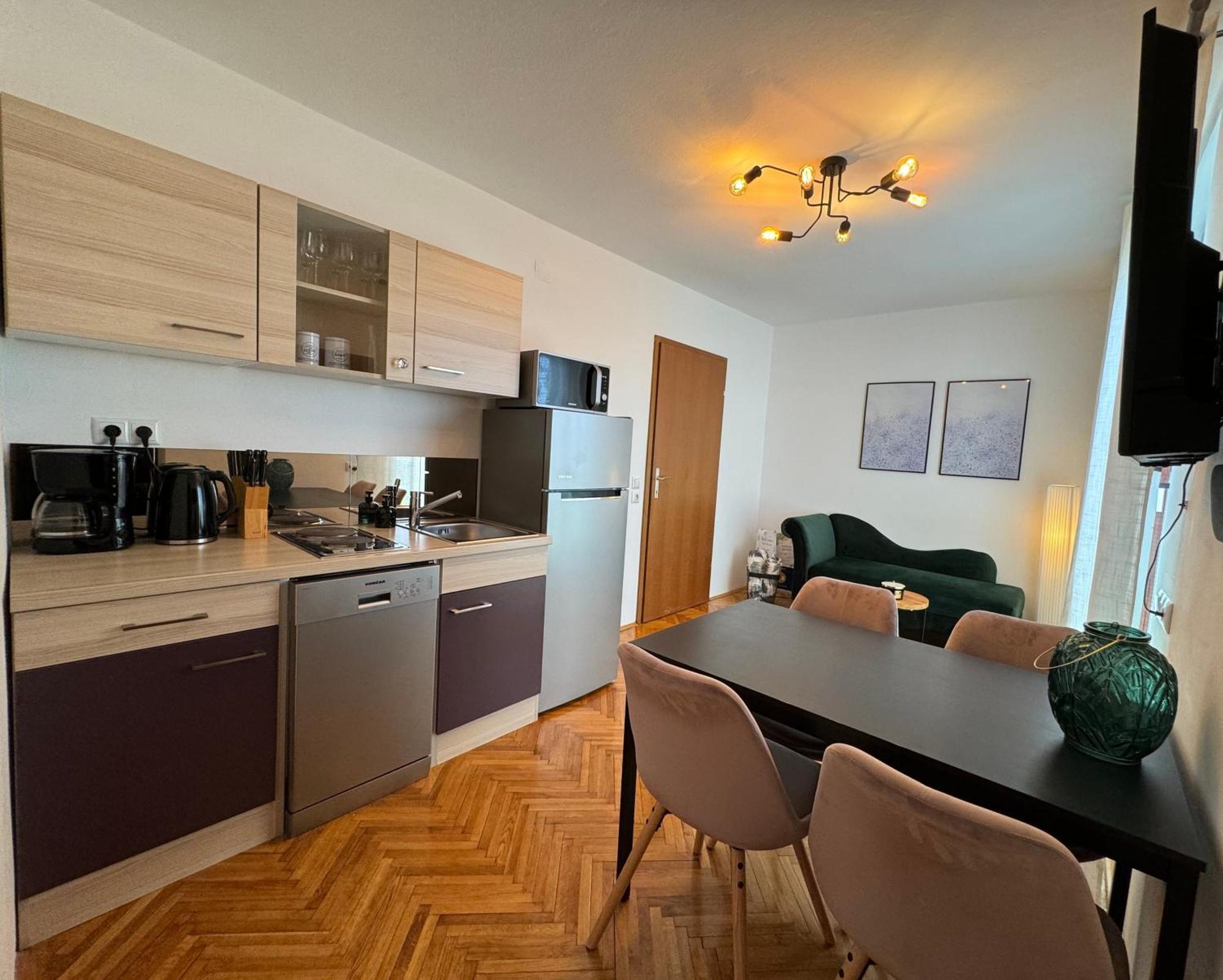 Penthouse Apartment Crikvenica Buitenkant foto