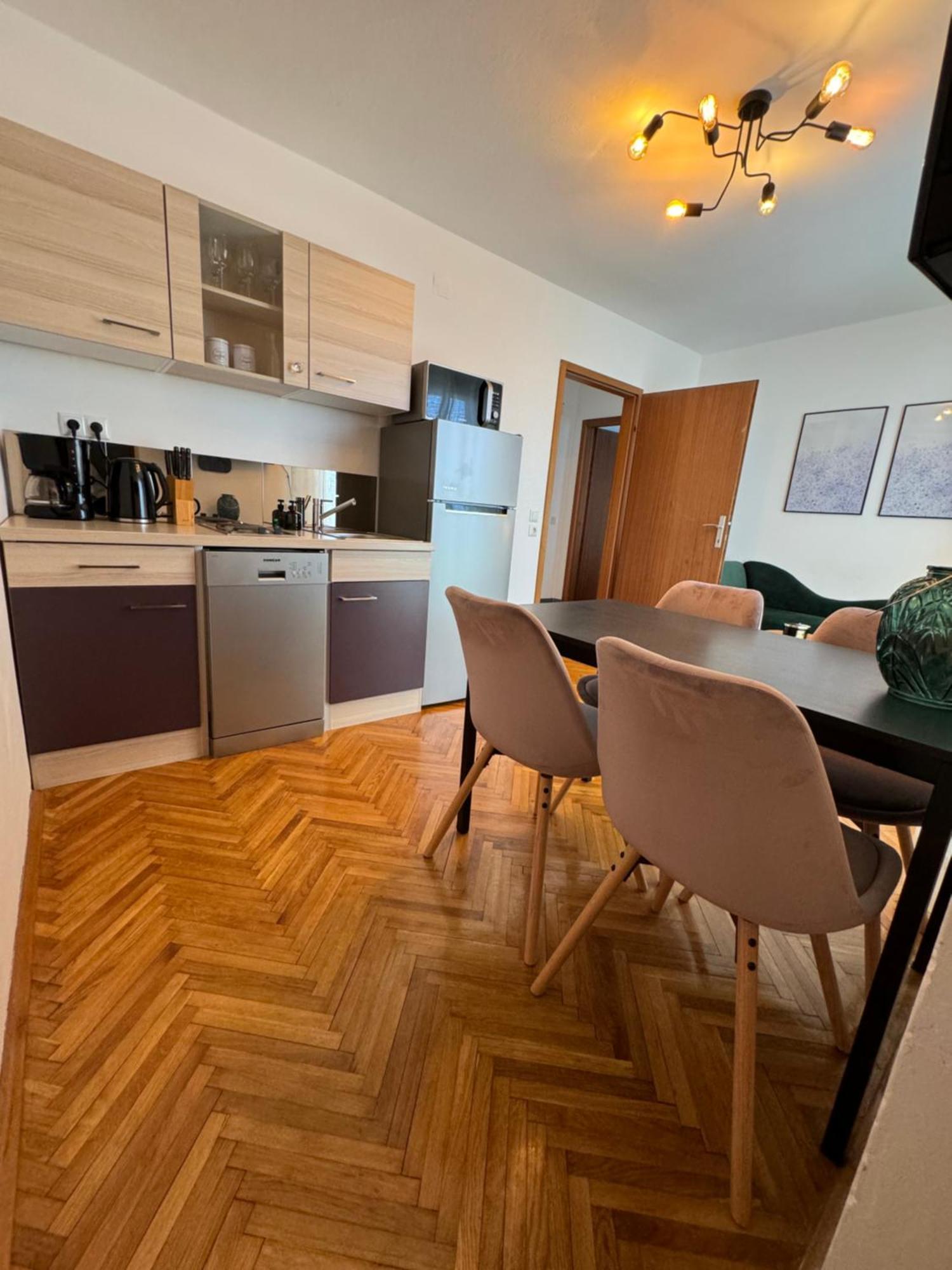 Penthouse Apartment Crikvenica Buitenkant foto