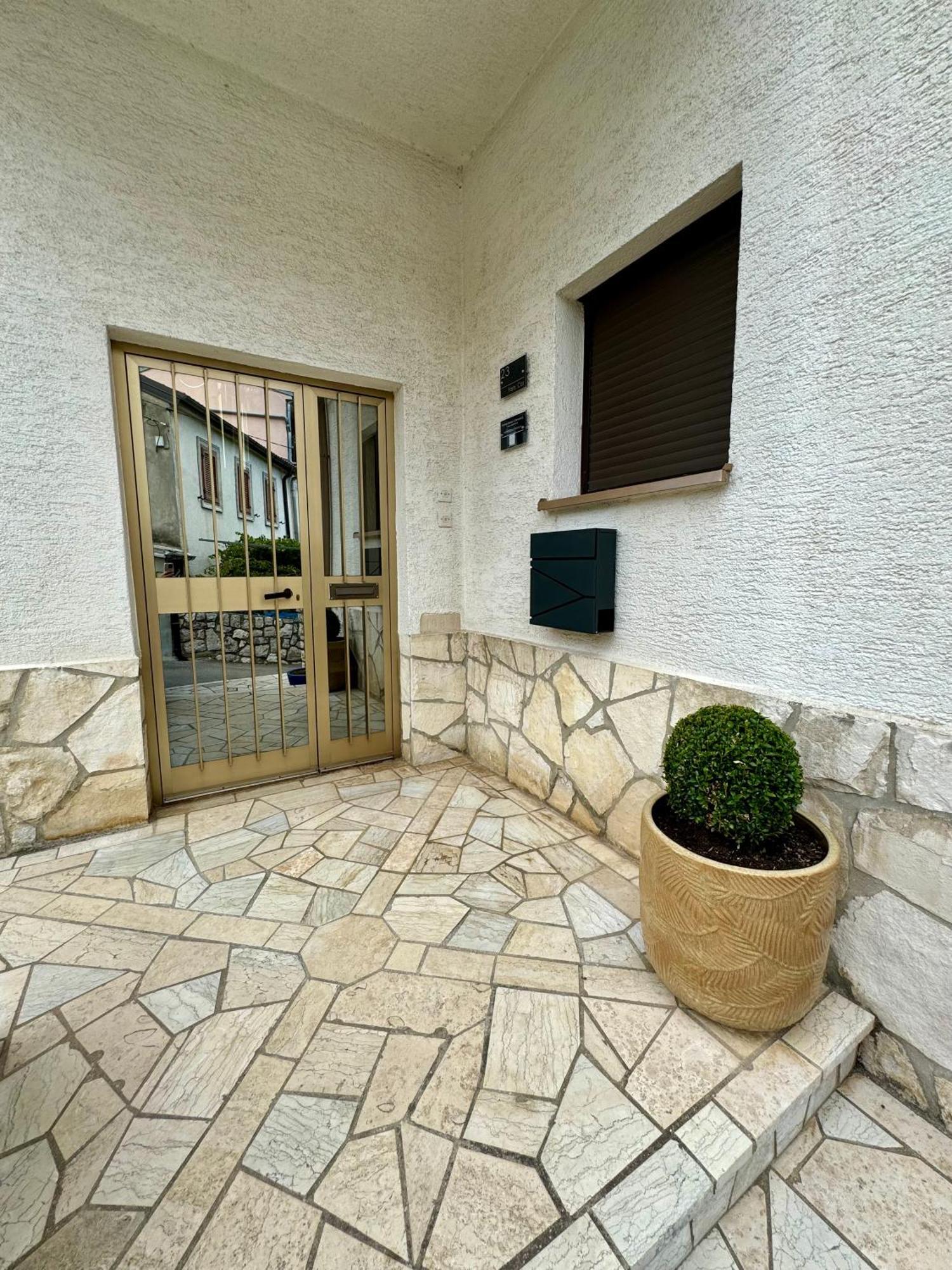 Penthouse Apartment Crikvenica Buitenkant foto